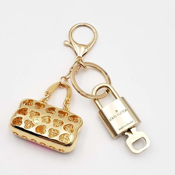 100% Auth Louis Vuitton Lock & Key with unbranded Bagcharm, Keycharm, Keychain - Picture 5 of 7